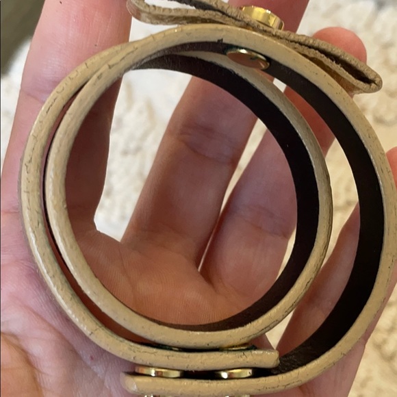Tory Burch Wrap Bracelet - Picture 5 of 5